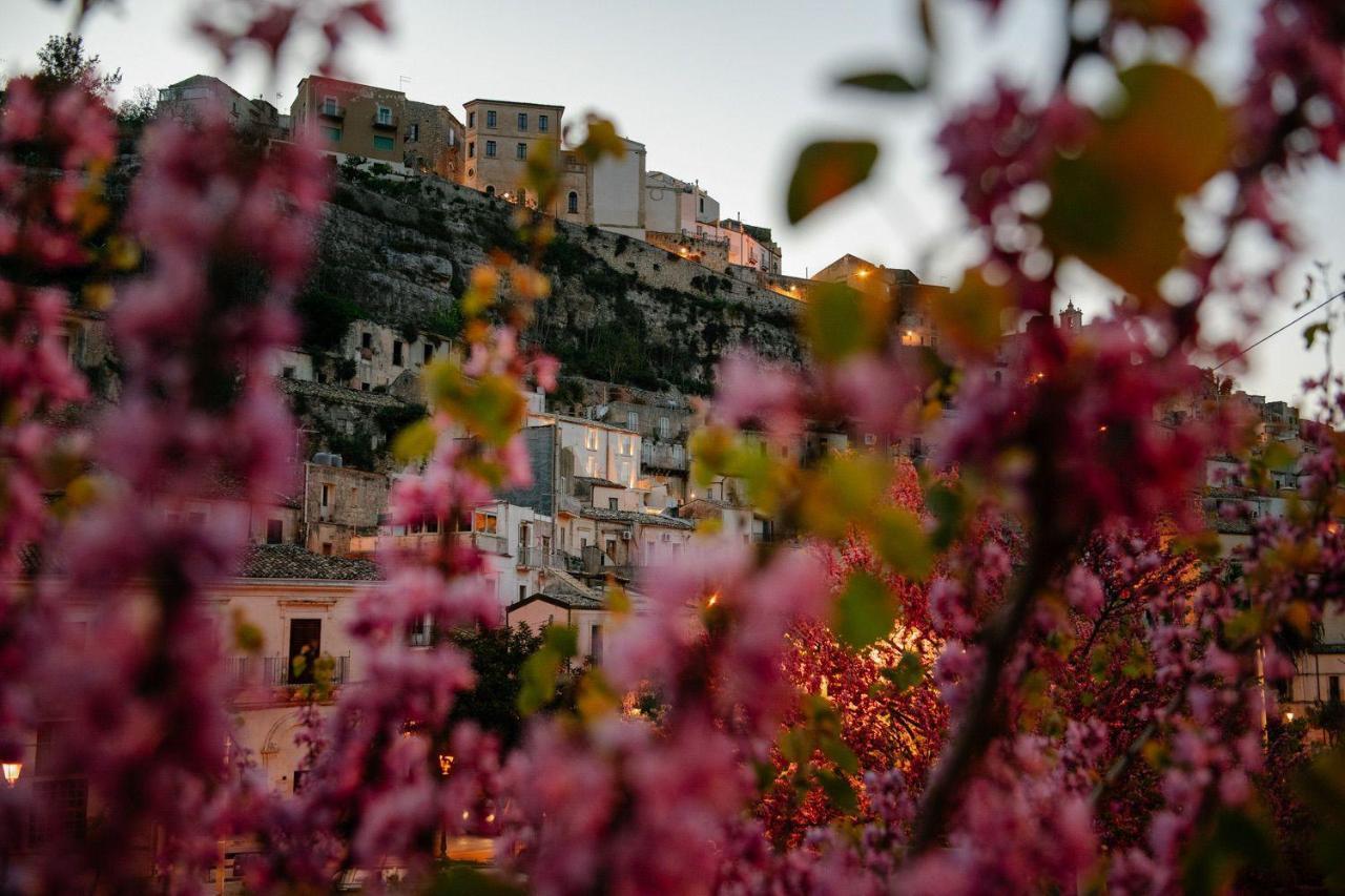 Ibla Rooms Ragusa Exterior foto